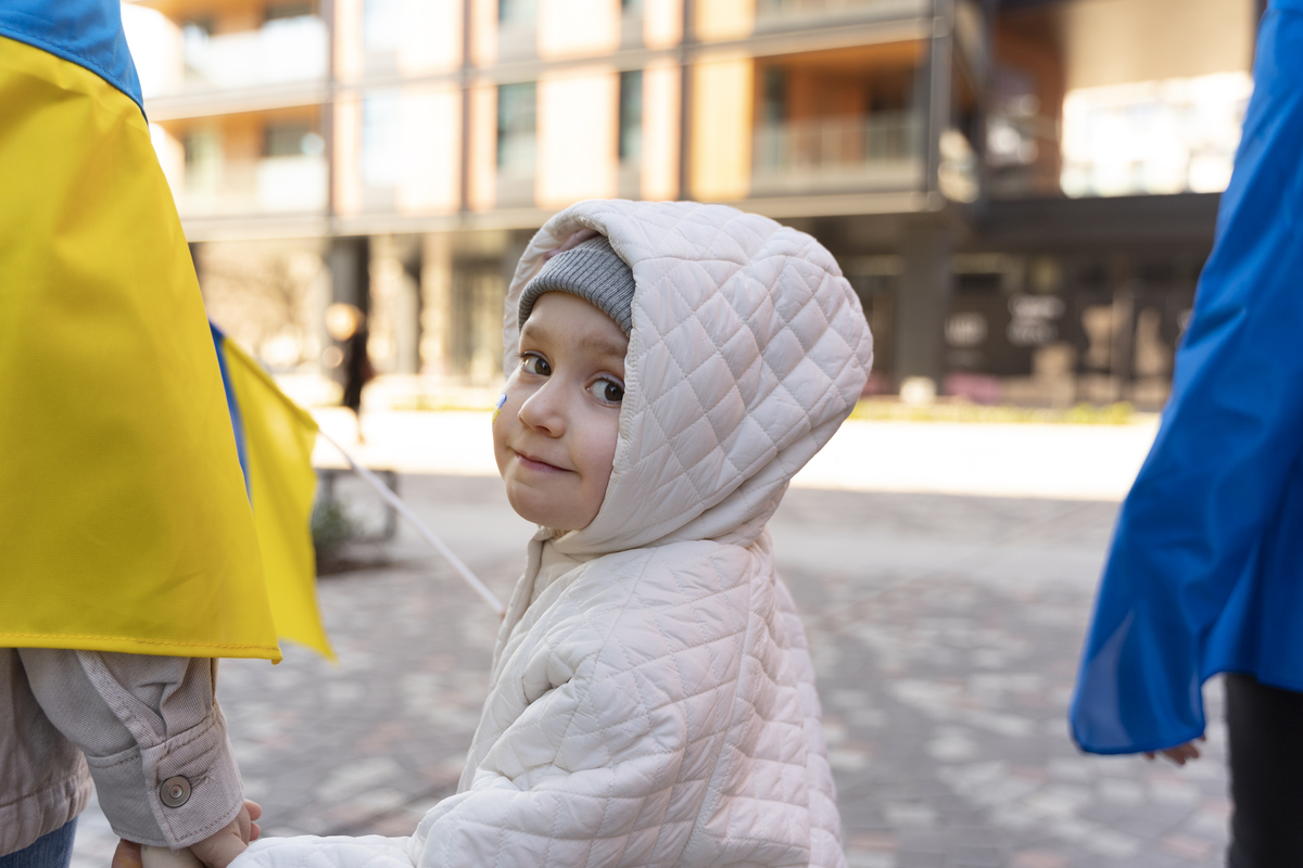 Попередній перегляд статті Як допомогти дітям під час війни?